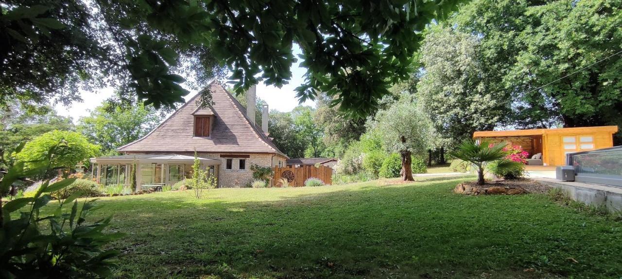 Aux Couleurs D'Esteil Sainte-Nathalène Exteriér fotografie