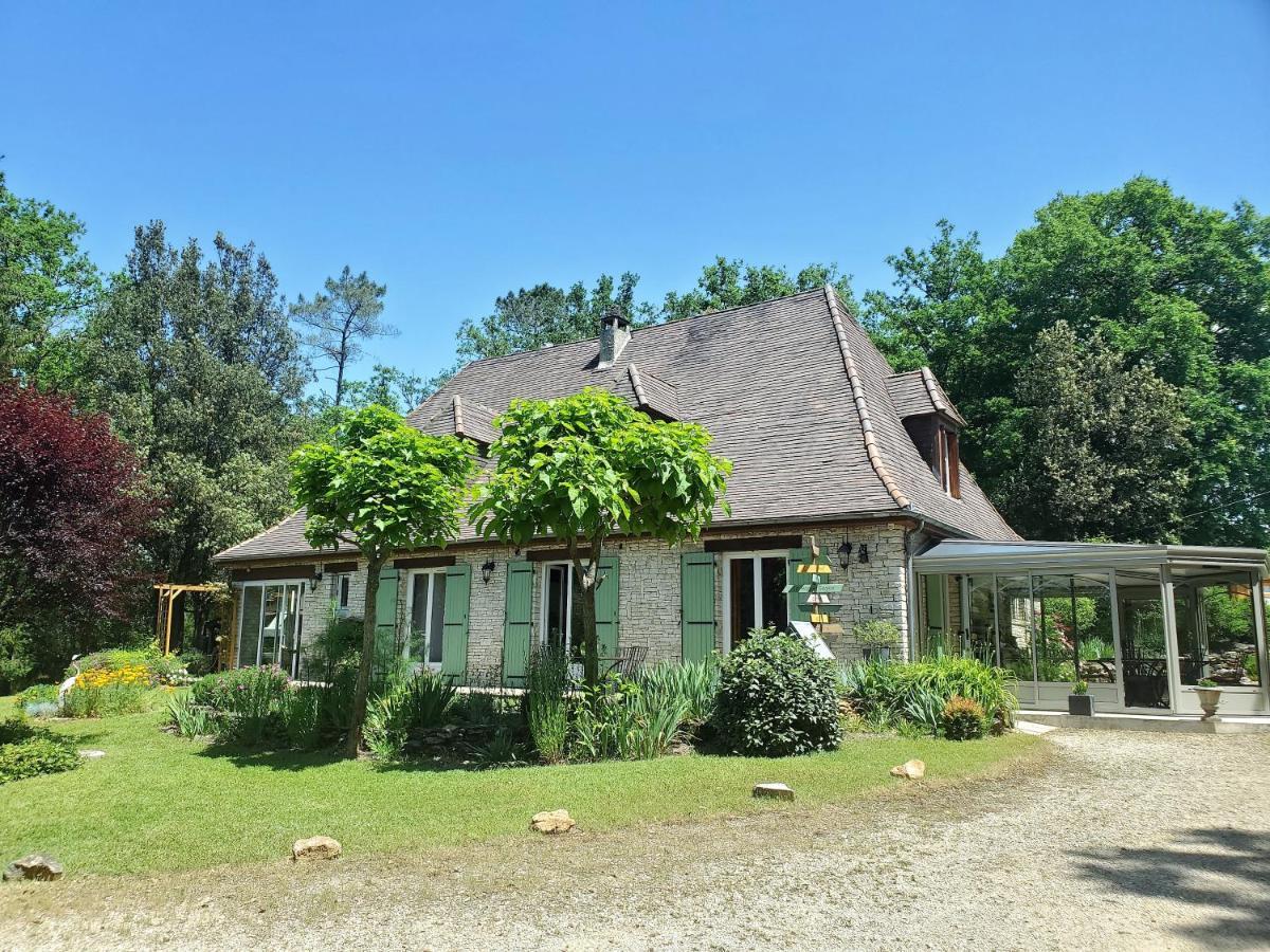 Aux Couleurs D'Esteil Sainte-Nathalène Exteriér fotografie
